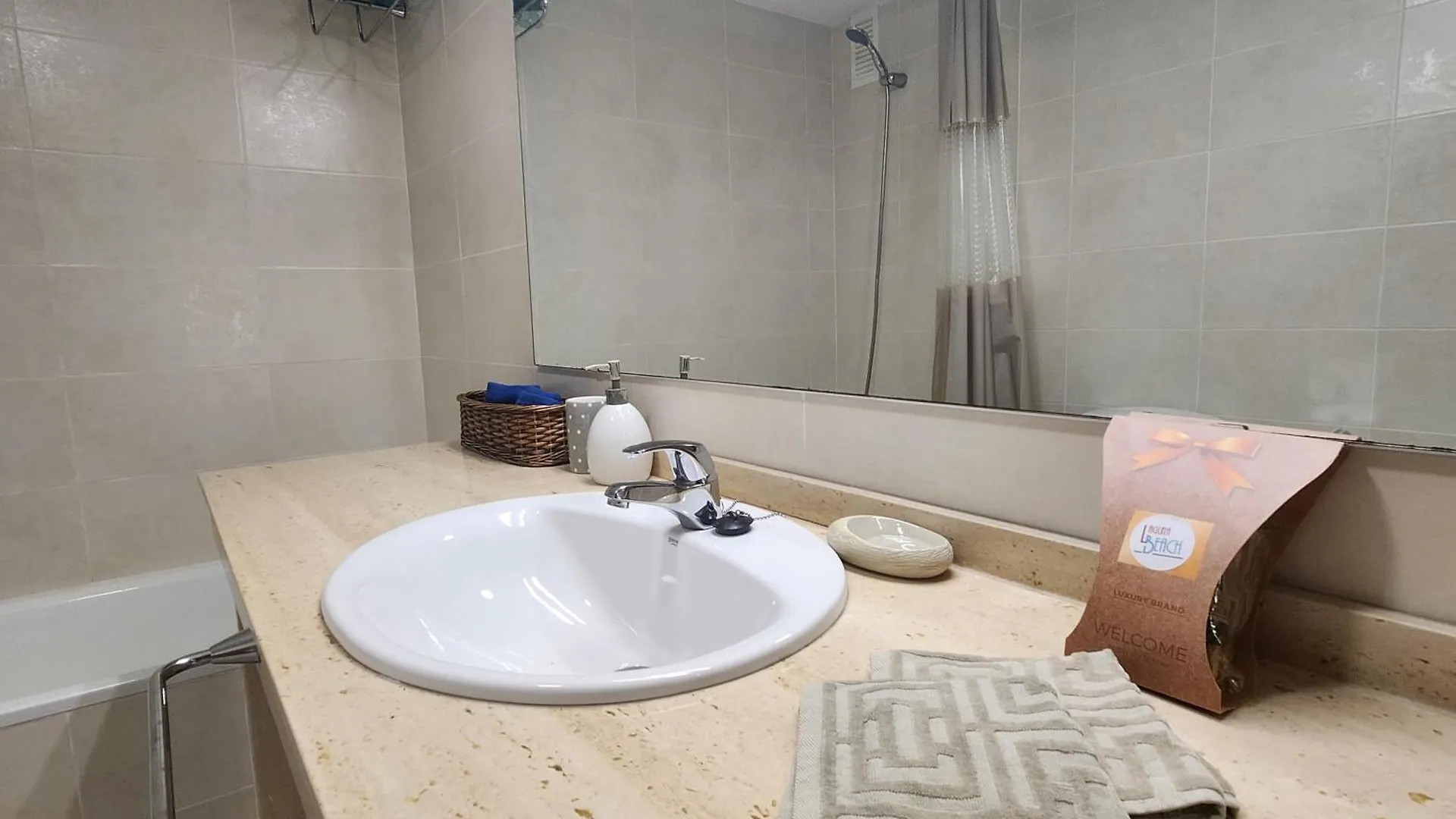Laguna Beach Relax - Playa, Piscina, Parking Vera 0*,  Spain